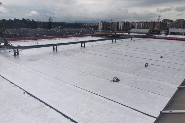 IMPERMEABILIZACIÓN DE CUBIERTAS EN MANTO DE ALUMINIO
