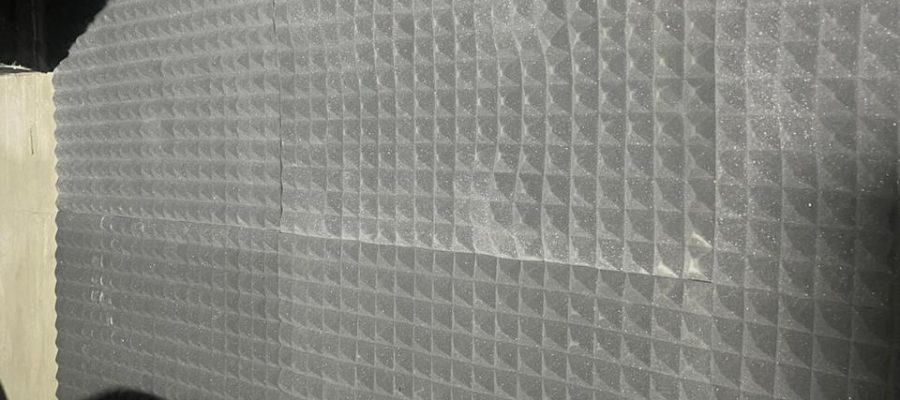 INSONORIZACION CON ESPUMA ACUSTICA